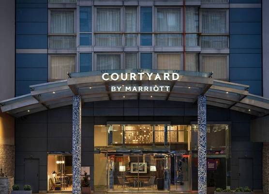 Courtyard by Marriott New York Manhattan / Soho 1
