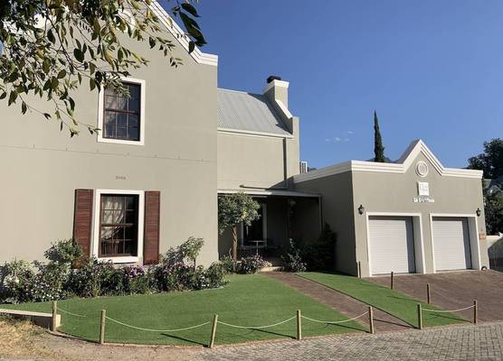 La Gratitude Guest House 1