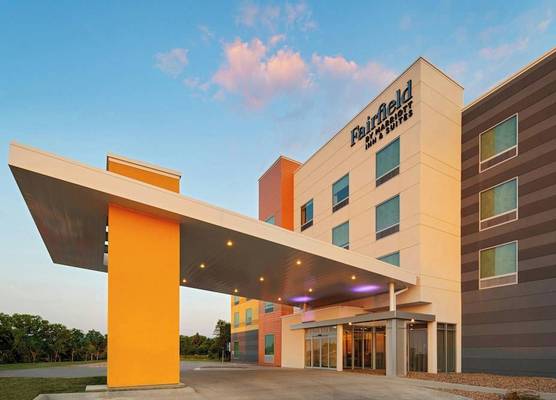 Fairfield Inn & Suites Lincoln Crete 1