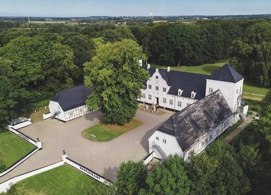 Vraa Slotshotel 1