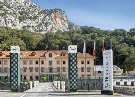 Hotel Balneario La Hermida 1
