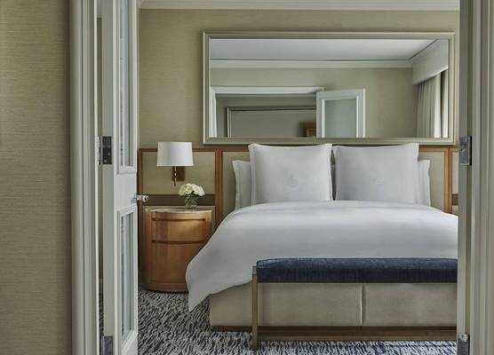 Four Seasons Chicago 1