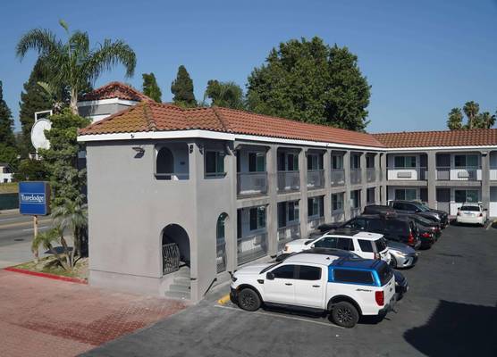 Travelodge by Wyndham Whittier 1