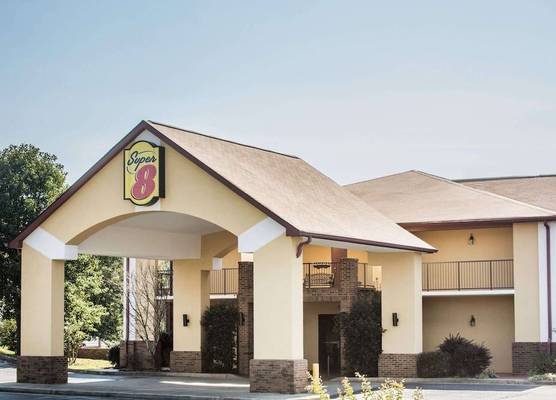 Super 8 by Wyndham Lavonia 1