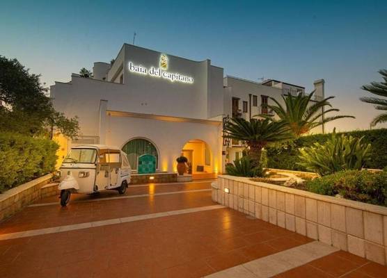 Hotel Baia Del Capitano 1
