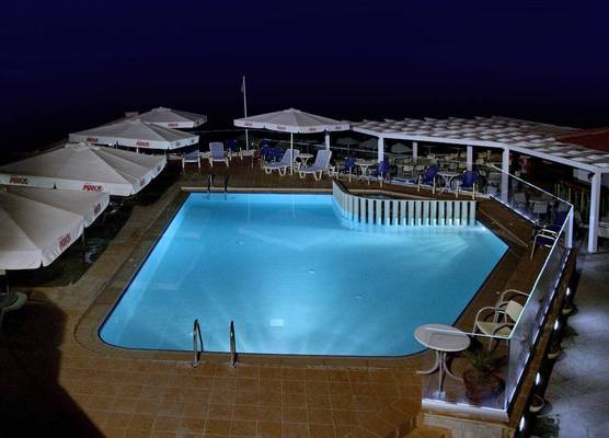 Jo-An Beach Hotel 1