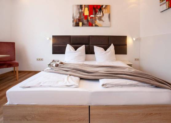 Relax Hotel & SPA Stuttgart 1