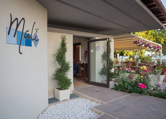 Malì Trevignano Piccolo Hotel 1