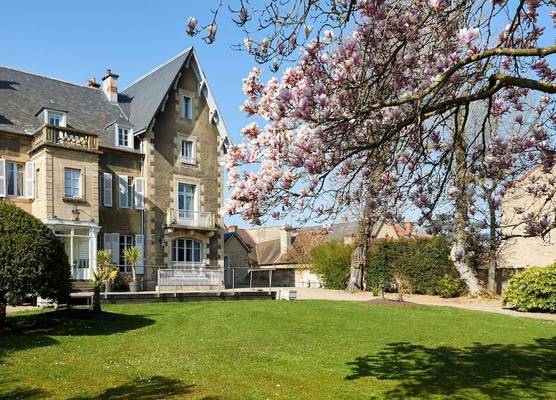 Le Clos De Bourgogne 1