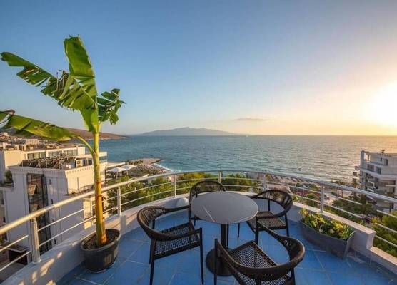 Hotel Sea Breeze 1