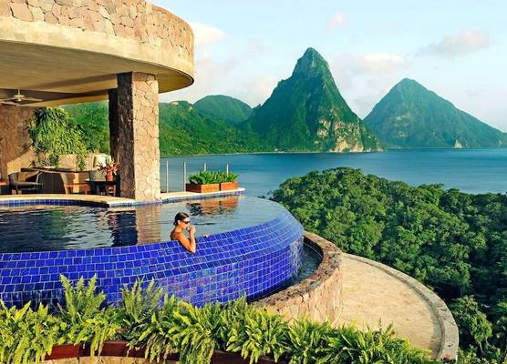 Jade Mountain 1