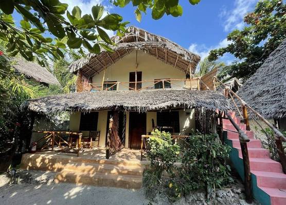 Bellevue Guesthouse 1