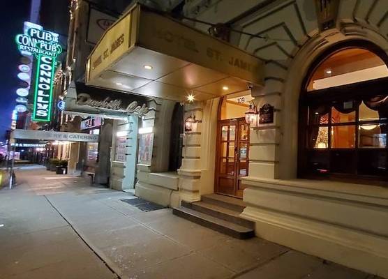 Hotel St. James 1