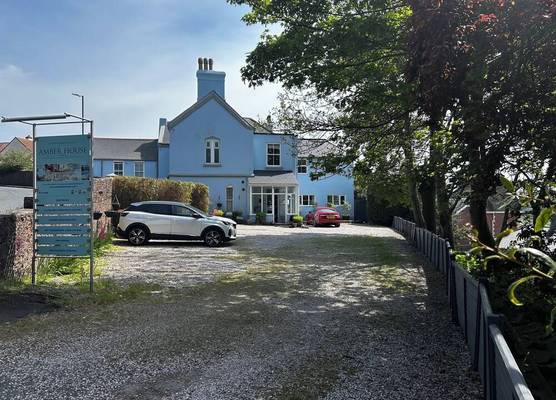 amber house hotel 1