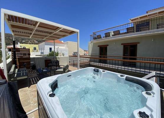 Andros 4 All Seasons Villas & Suites 1