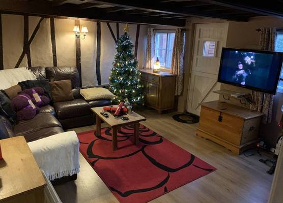 Myrtle cottage 1