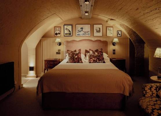 The Churchill Hotel 1