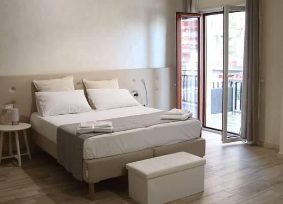 Michelangelo Home B&B 1