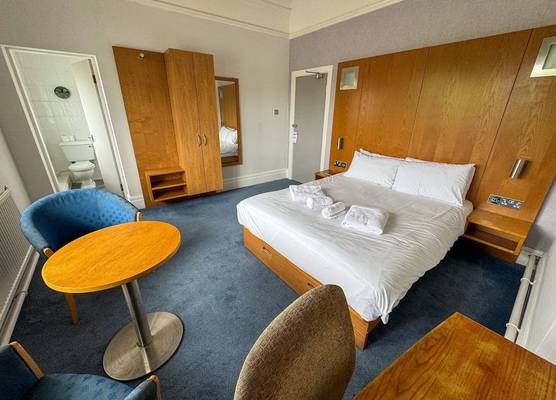 The New England Hotel 1