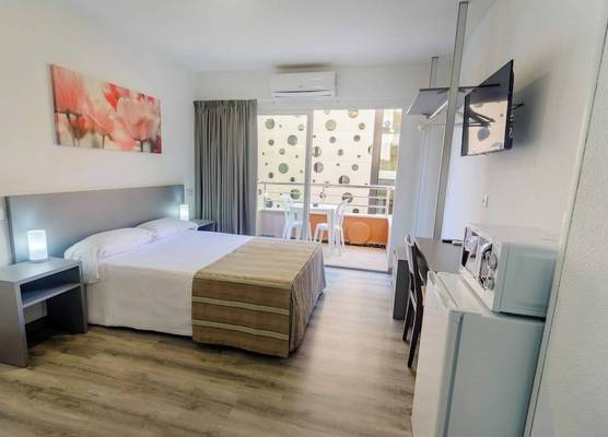 Hostal Anna Benidorm 1