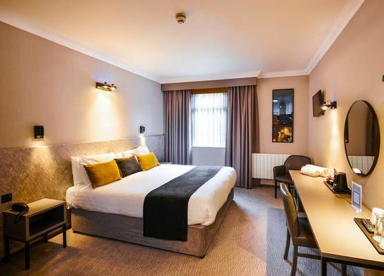 The Royal Toby Hotel 1