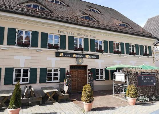 Brauereigasthof & Hotel Maierbräu 1