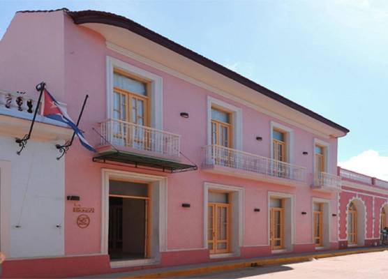 Hotel E La Ronda 1