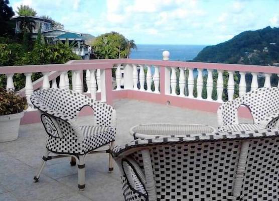 Top Ranking Hill View Guesthouse 1
