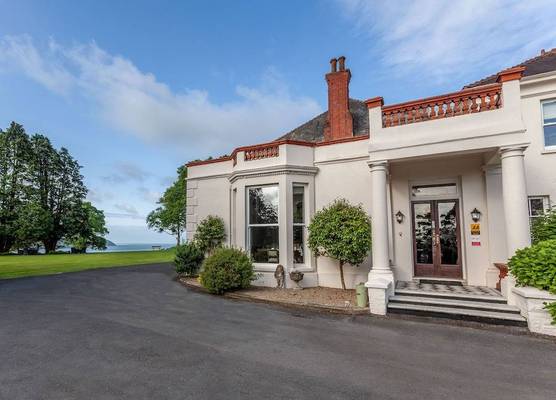 Mansion House Llansteffan 1