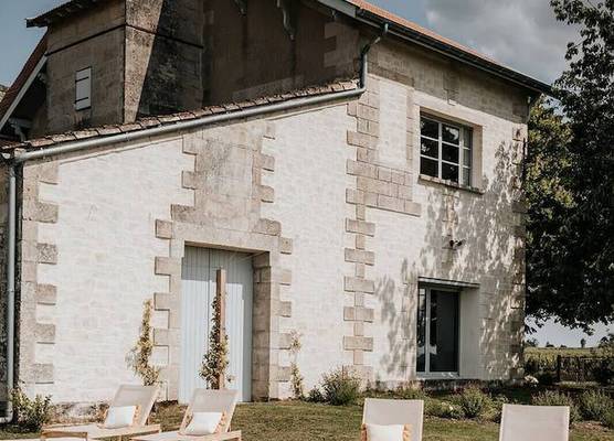 Château La Grande Clotte 1