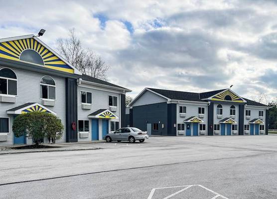 Studio 6 Suites - Tiffin, OH 1