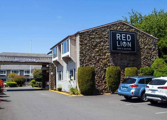 Red Lion Inn & Suites Vancouver 1