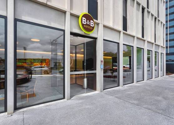B&B HOTEL Famalicão 1