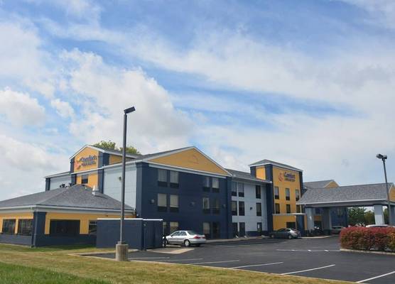 Comfort Inn & Suites Maumee - Toledo I80-90 1