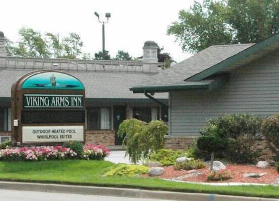 Viking Arms Inn - Ludington 1