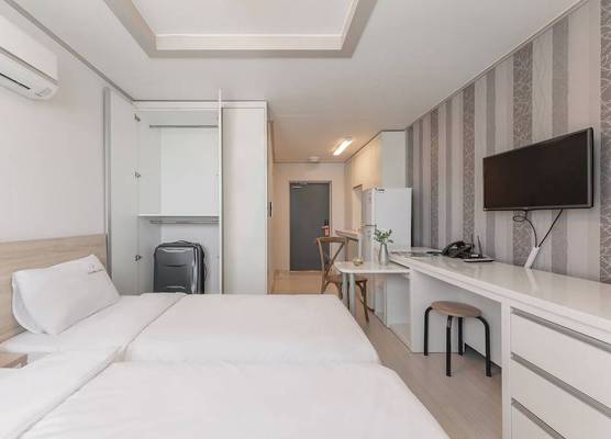 Staywell Hotel 1