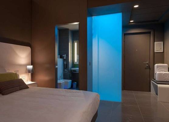 8Piuhotel 1