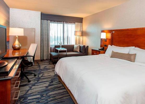 Rochester Airport Marriott 1