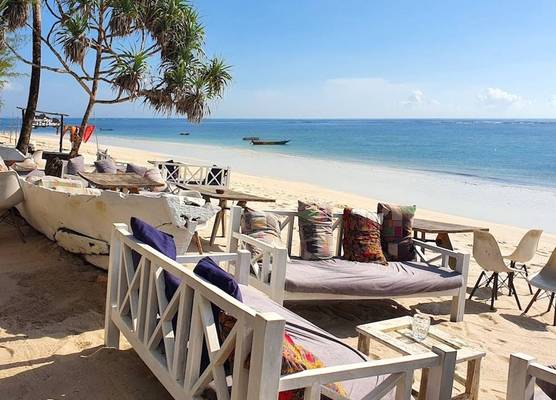 Bahari Dhow Beach Villas 1