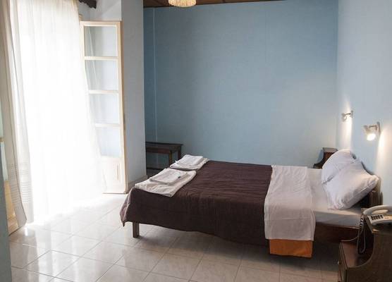 APRAOS BAY HOTEL 1