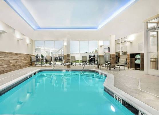 Fairfield Inn & Suites Van Canton Area 1