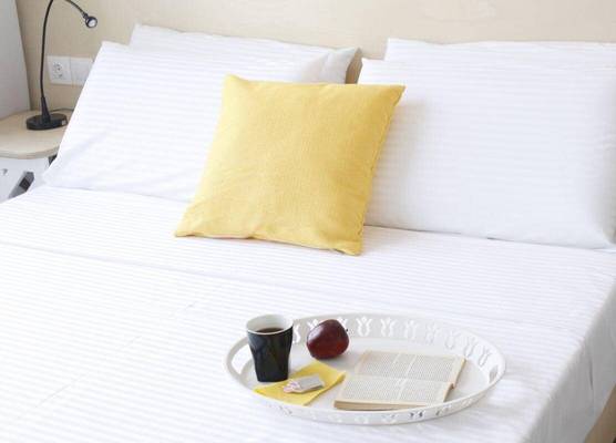Crops Suites 1