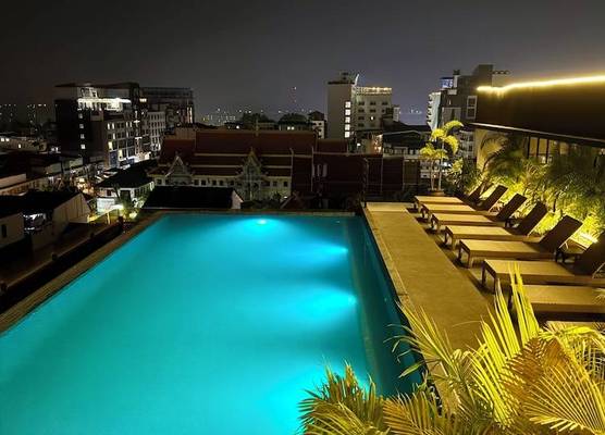 Lao Poet Hotel 1