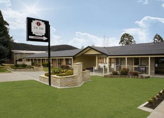 Zig Zag Motel & Apartments 1
