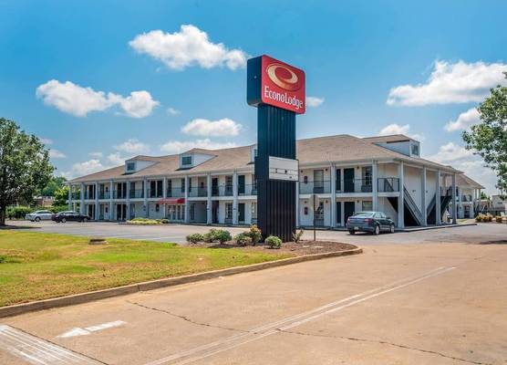 Econo Lodge Tupelo Barnes Crossing 1