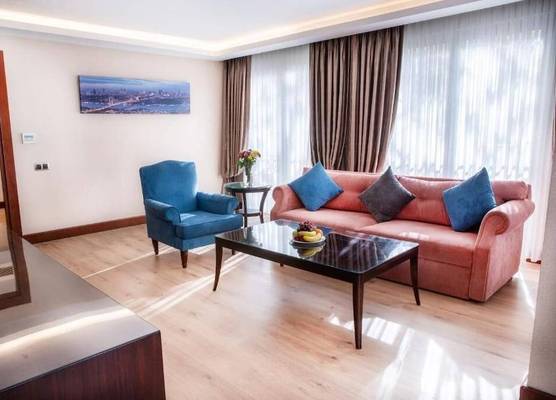 Grand Aras Hotel & Suites 1
