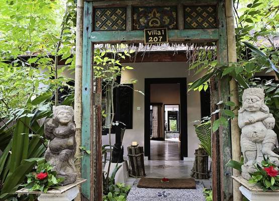 Beach Villas Lombok 1