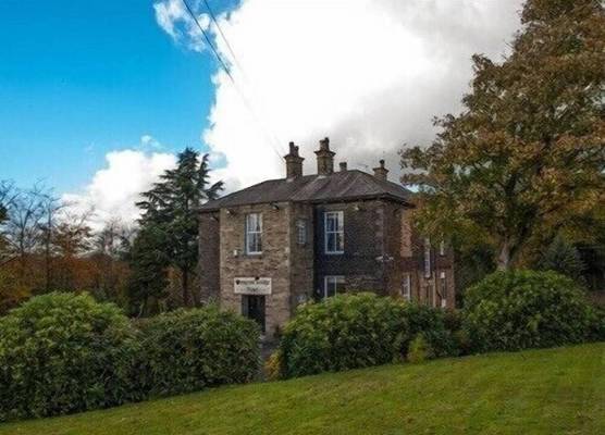 Gomersal Lodge Hotel 1