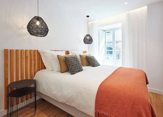 Borealis Lisbon Apartments - Bairro Alto 1