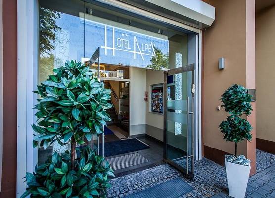 Hotel Alpex 1